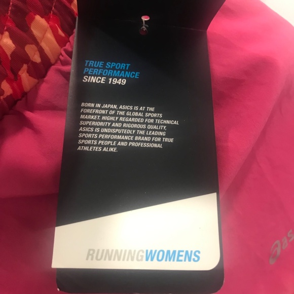 ASICS Women’s Shorts Size M Pink/ Multicolor - Picture 7 of 16